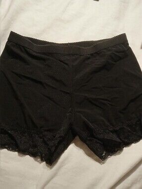 Black Lace-Trim Women’s Cotton Butt Padded Underwear